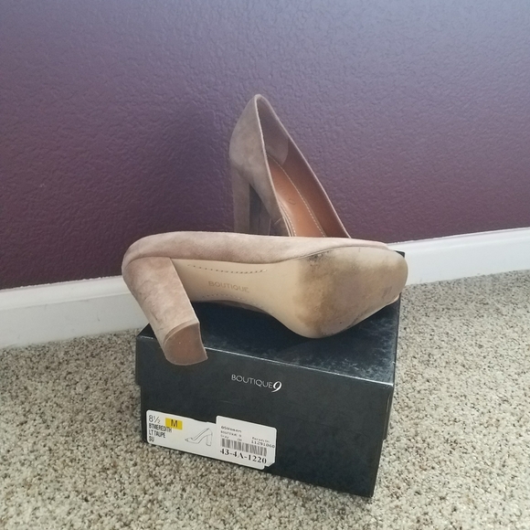 Boutique9 Opened-Toed Pumps - Picture 3 of 4